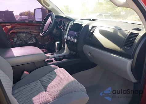 2008 Toyota Tundra Double Cab/Double Cab Sr5 z USA, uszkodzony, nr VIN 5TFBV54118X034901